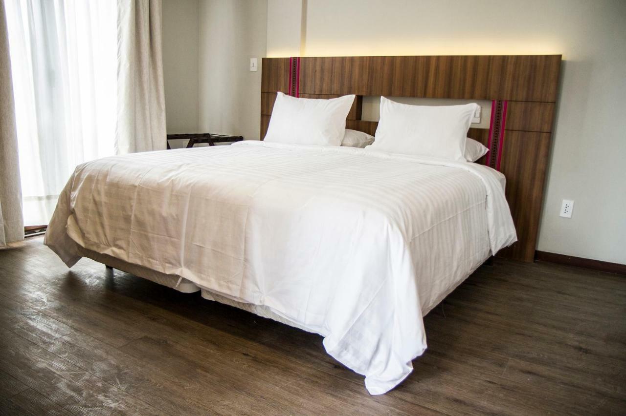 Altus Express Hotel Ла-Пас Екстер'єр фото